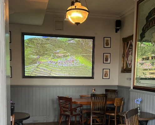 The Mitre: A Riverside Pub in Richmond with Charm and Flavour