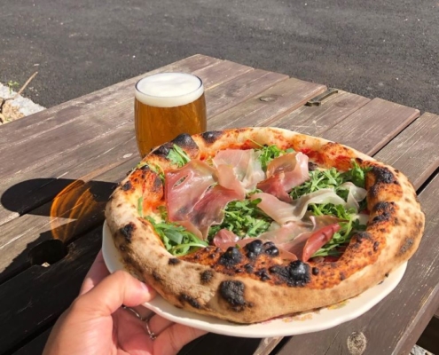 The Mitre: The Go-To Spot for Stone Baked Pizza in Richmond