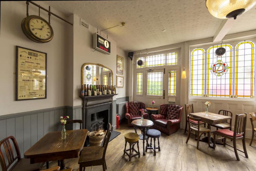 The Mitre Serves Up the Best Pizza in Richmond