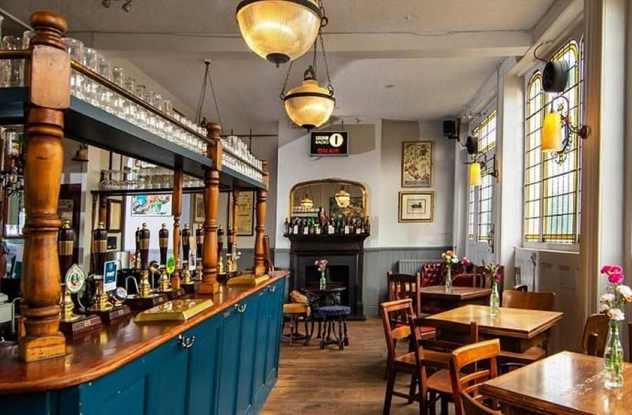 Looking for Nice Pubs in Richmond? Visit The Mitre